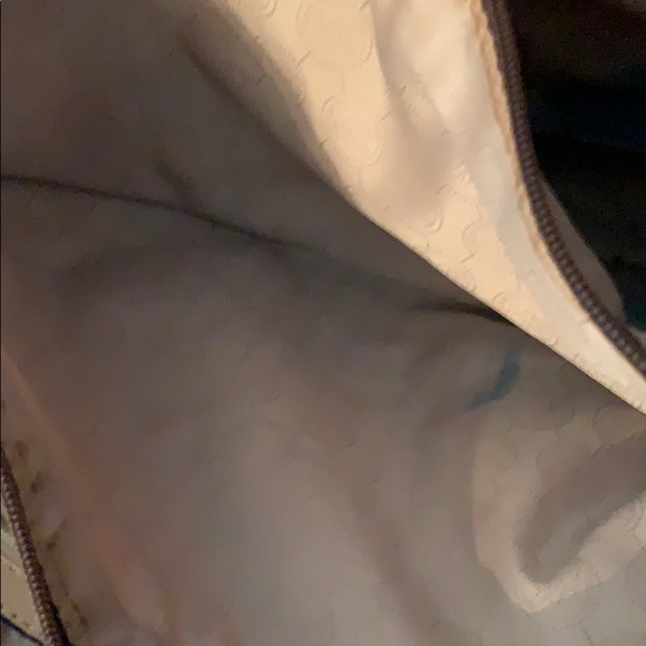 Michael Kors monogram tote - Picture 6 of 8